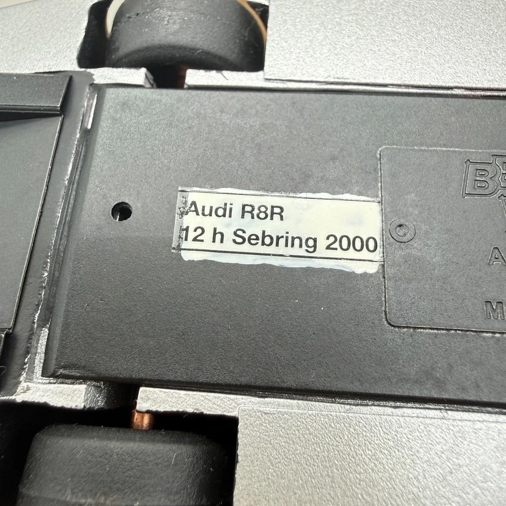 BBR brown contact